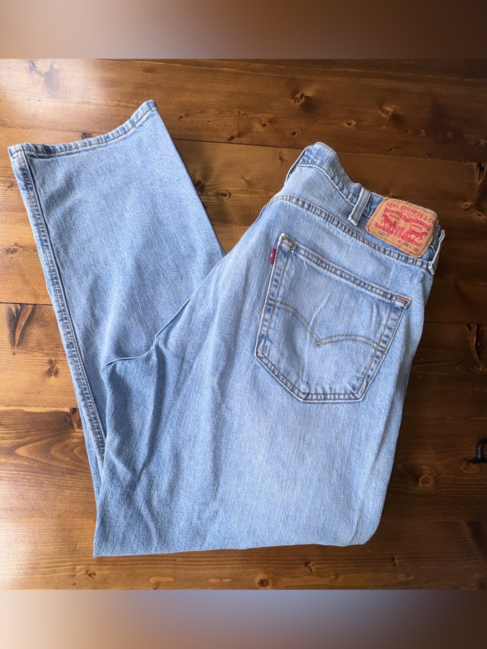 Levi’s 541 Athletic Taper Jeans Light Wash 38x30